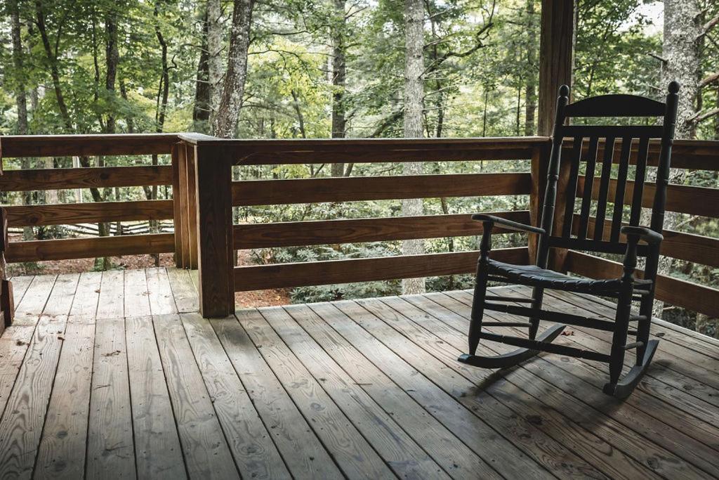 Deer Run Cabin At 36 North - Hot Tub Purlear エクステリア 写真