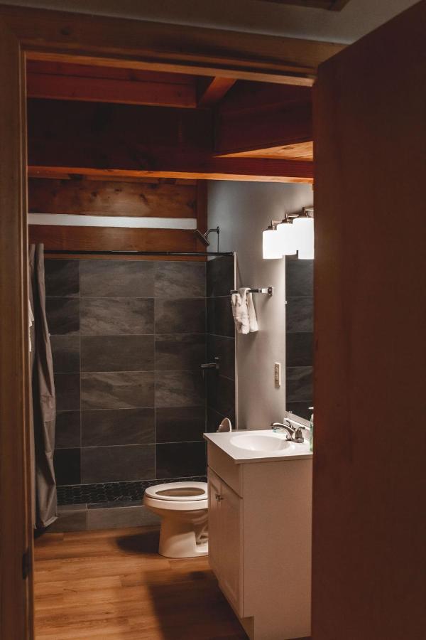 Deer Run Cabin At 36 North - Hot Tub Purlear エクステリア 写真